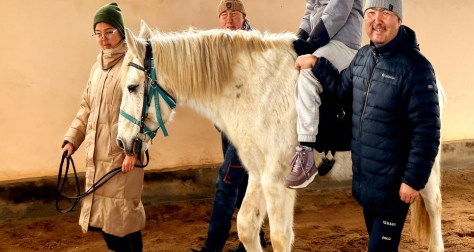 Ат  қанатқа айналғанда: әлемге шындықты жеткізгісі келетін Катяның жолы